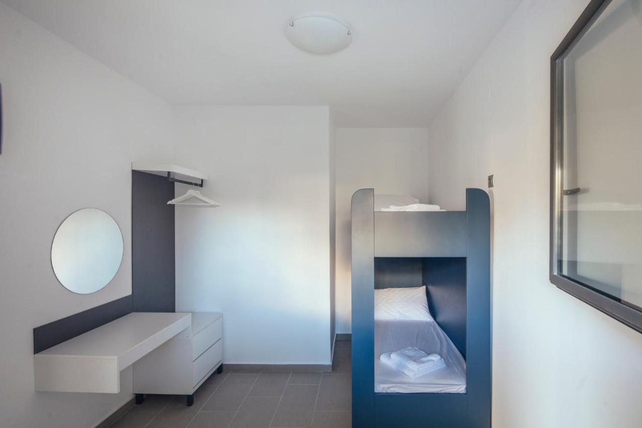 Ermojo Luxury Apartments Metokhion Patriotikon Luaran gambar